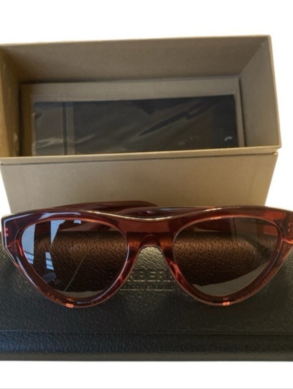 Burberry Luxottica Dark Violet Cat Eye Sunglasses with Violet Tint Luxe Set